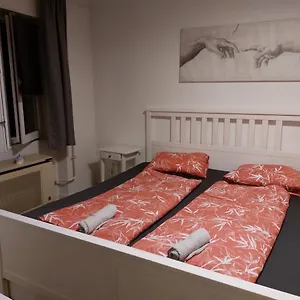 Roland - Nepliget Apartman